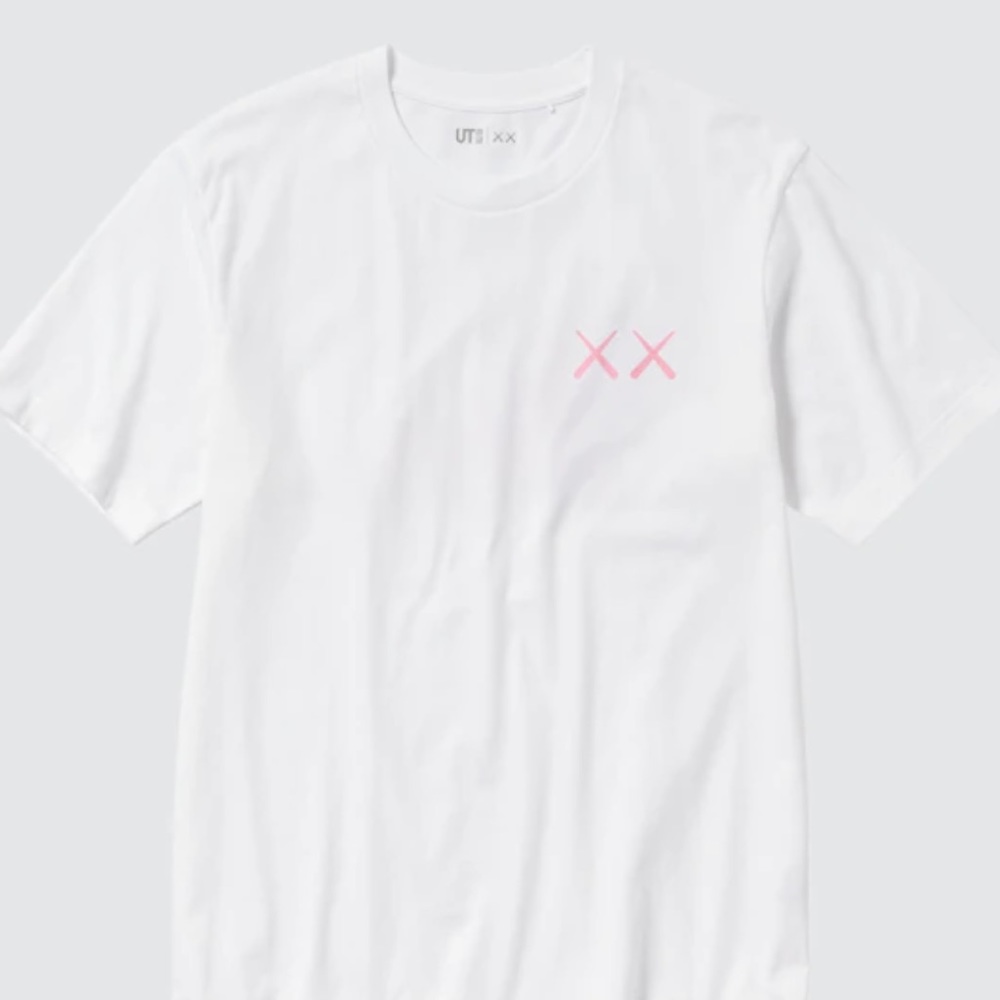 Uniqlo Kaws T-Shirt Sz: Large